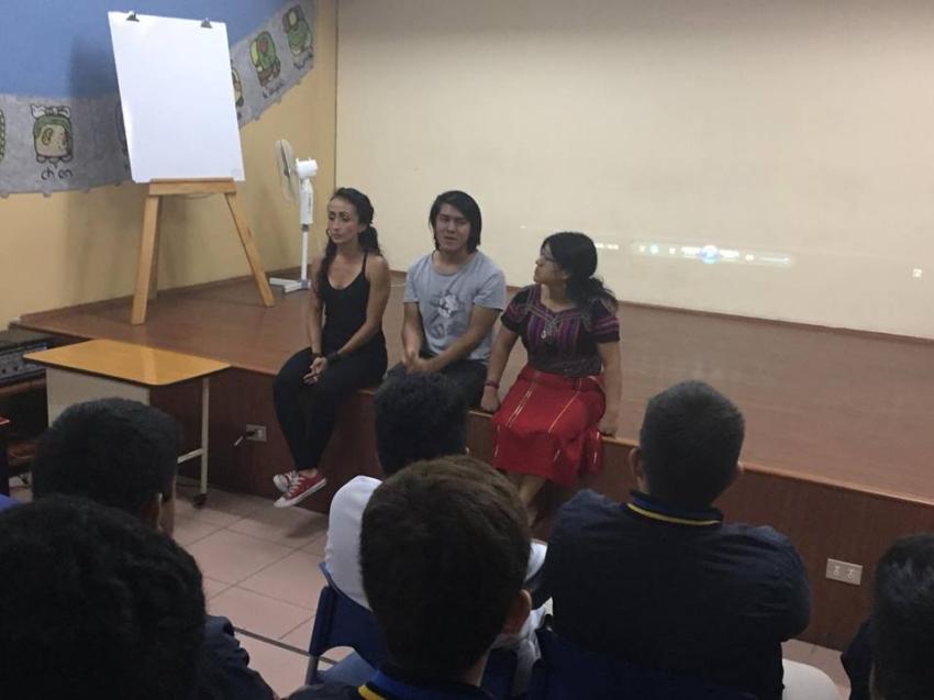 Proyección de documentales, Colectivo Cine en la Calle