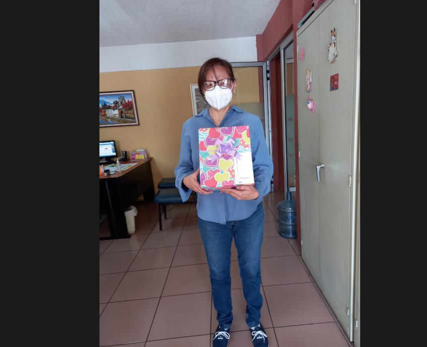 Ganadoras del Bingo por el Día de la Madre