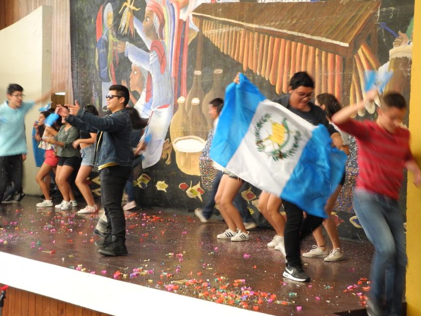 Semana Cultural Secundaria IV