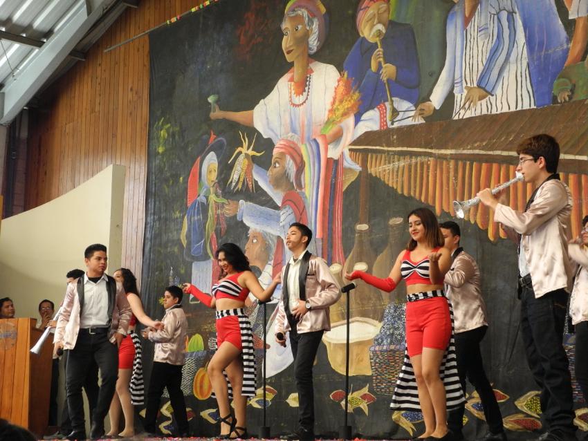 Semana Cultural Secundaria IV