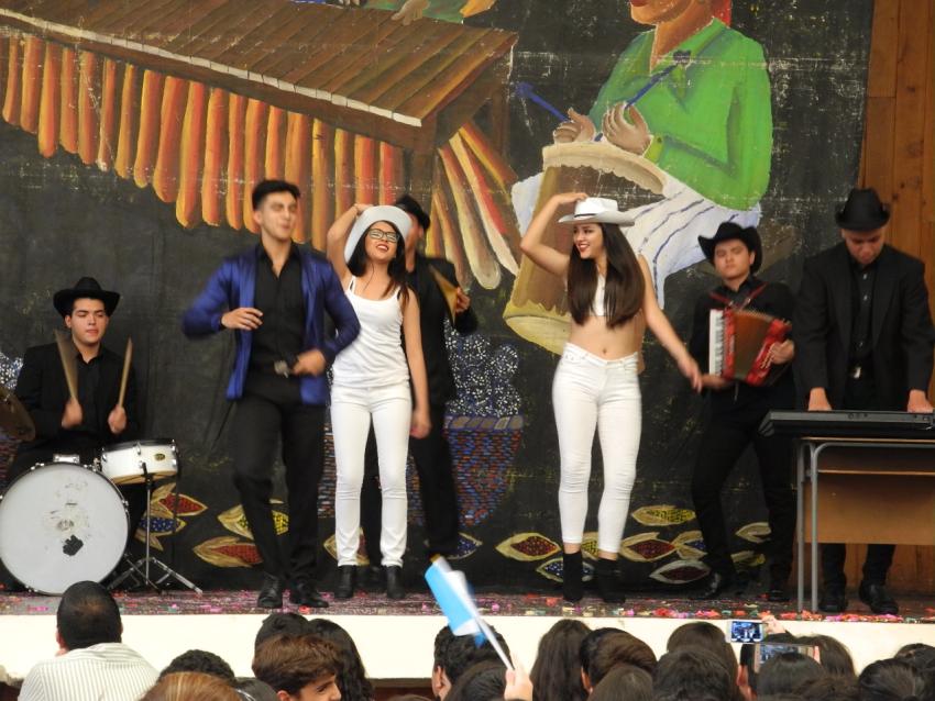Semana Cultural Secundaria IV
