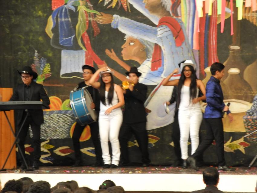 Semana Cultural Secundaria IV