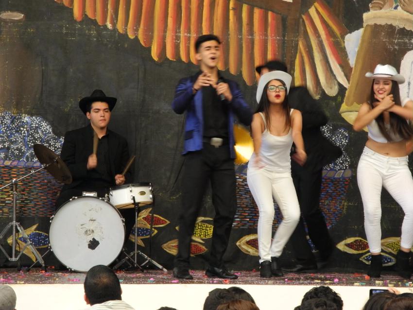 Semana Cultural Secundaria IV