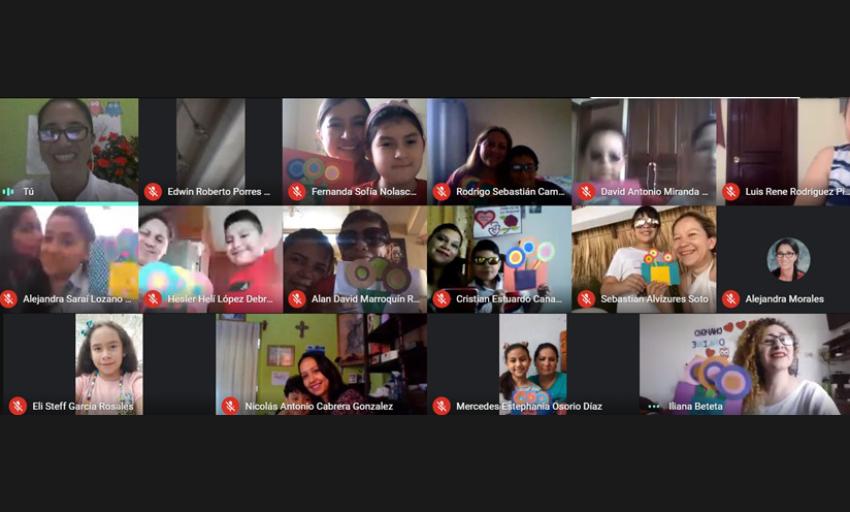 Celebración del día de la Madre, por grado