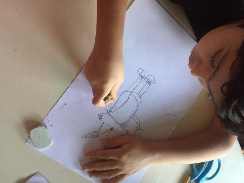 Expo de dibujo, Primaria