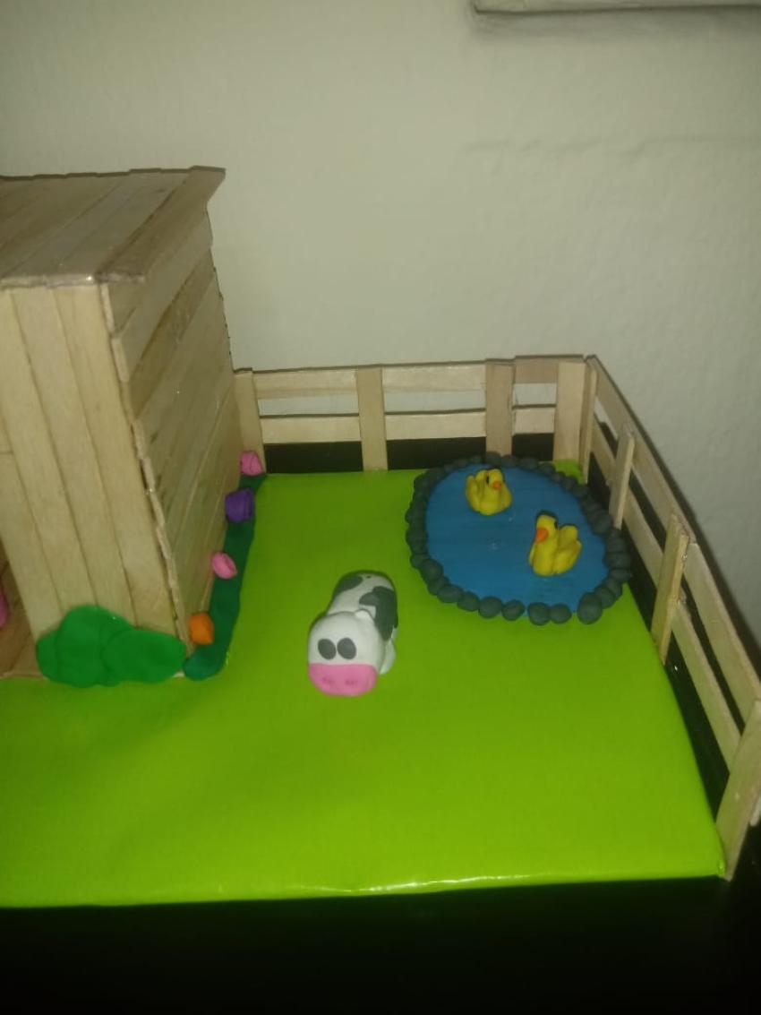 Expo de manualidades, Primaria